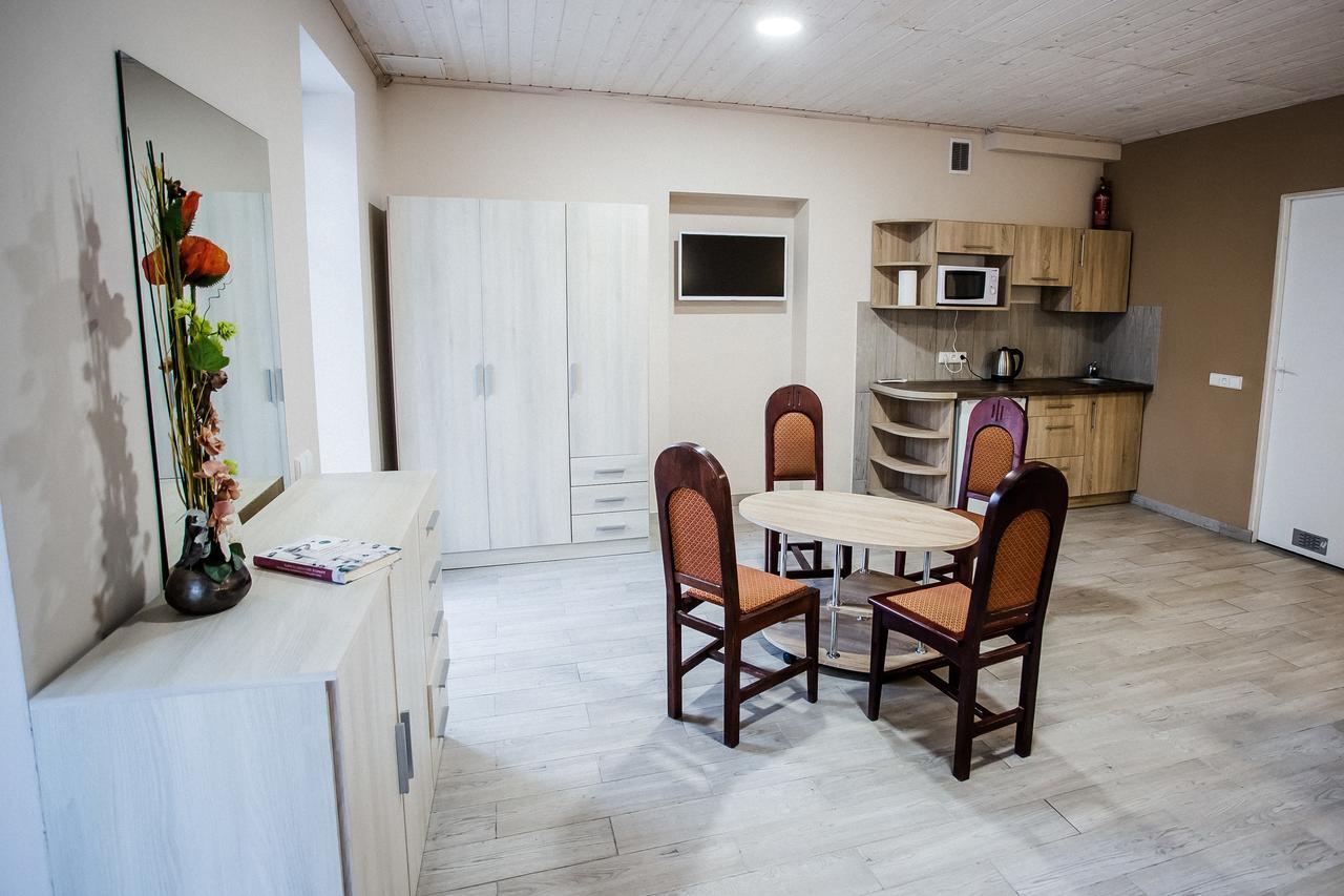 Hotel Poilsis Palangoje Palanga Esterno foto